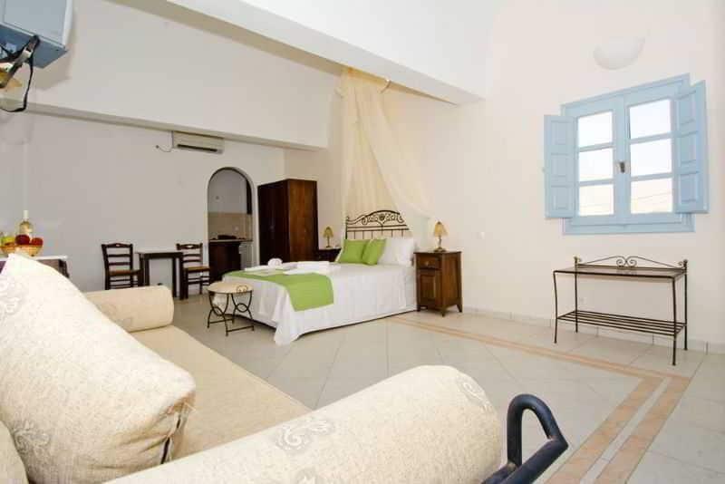 Jojo Beach Hotel & Bar Agios Georgios  Buitenkant foto